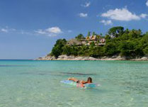 beaches resorts and businesses service